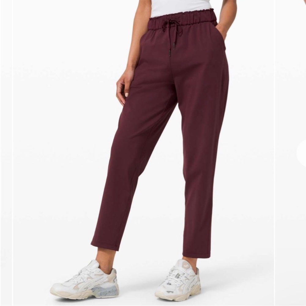 Lululemon‎ Keep Moving Pants red women’s size 4